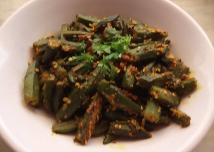 Bhindi bharwa masala