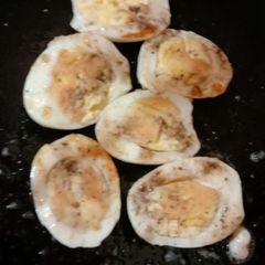 A picture of Fried eggs.