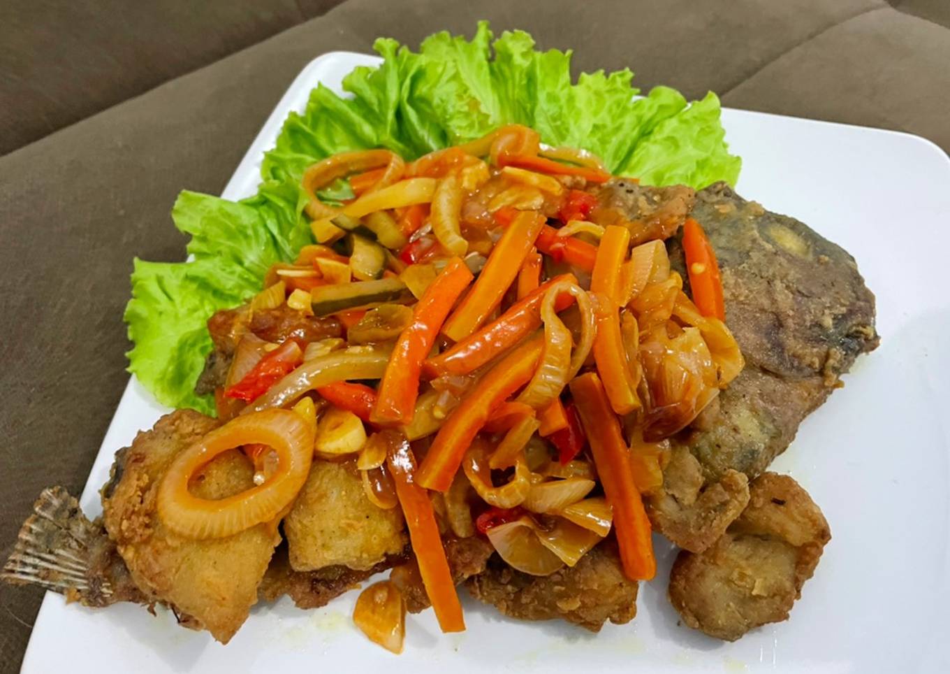 12. Nila goreng tepung asam manis pedas (simple dan cepat)