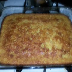 A picture of Sweet corn cornbread.