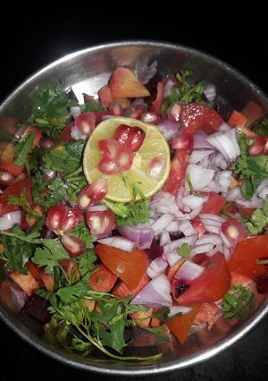 A picture of Weight loss salad.