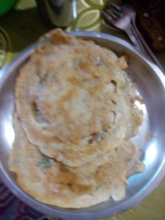 அரிசி கம்பு தோசை (Arisi kambu dosai recipe in tamil) செய்முறை முக்கிய புகைப்படம்