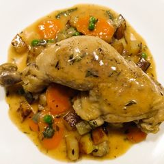 A picture of Skillet Chicken Stew.