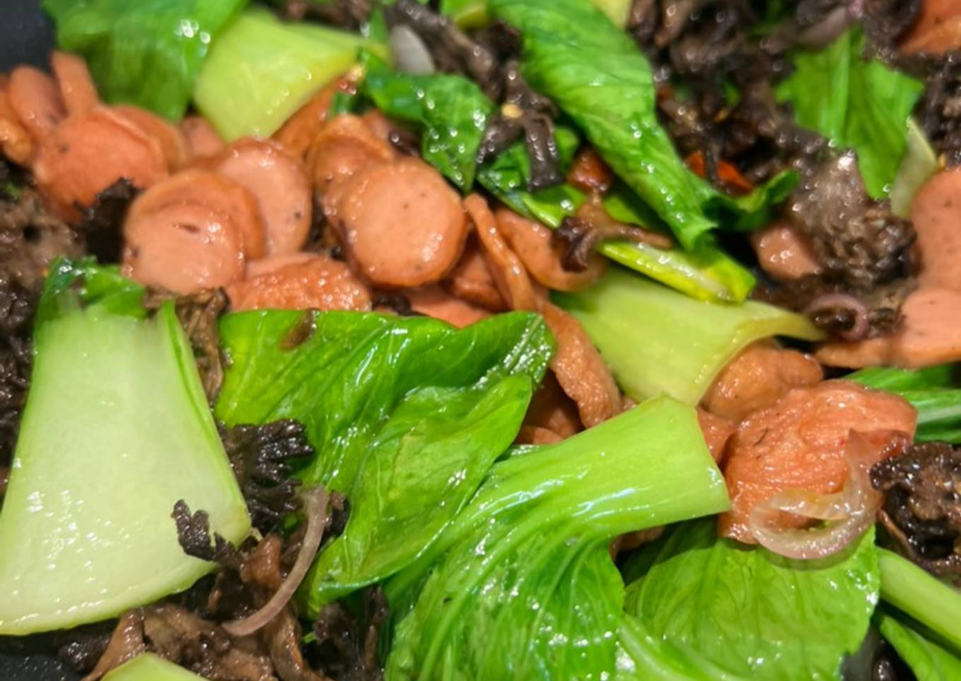 Mushroom stir fry with Bak Choy, Chilies and Sausage