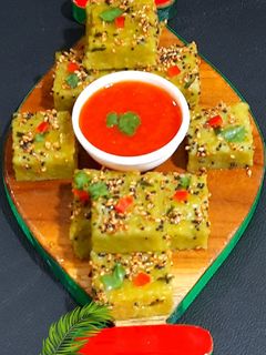 દૂધીના ઢોકળા (Dudhi Dhokla Recipe In Gujarati) રેસીપી મુખ્ય ફોટો