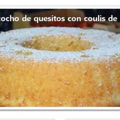 Foto principal de Bizcocho de quesitos con coulis de fresa (Thermomix)