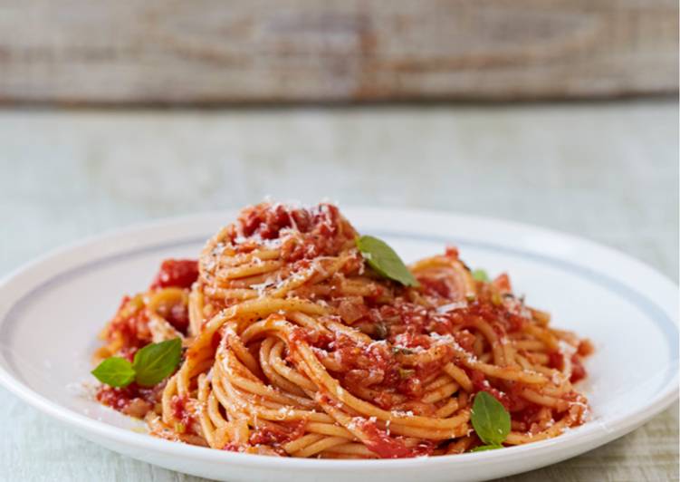 Recipe of Perfect Classic Tomato Spaghetti