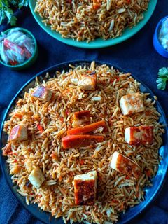पनीर बिरयानी (paneer biryani recipe in Hindi) रेसिपी मुख्य फोटो