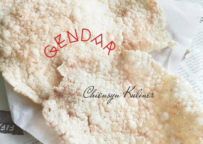 Cara membuat Kerupuk Gendar Cara membuat Kerupuk Gendar