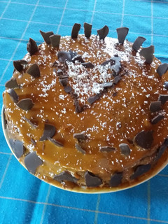Una foto de Torta máxima de panqueque chocolate