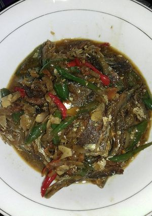 Foto resep Ikan Asin Asam Manis Ummi Tazki