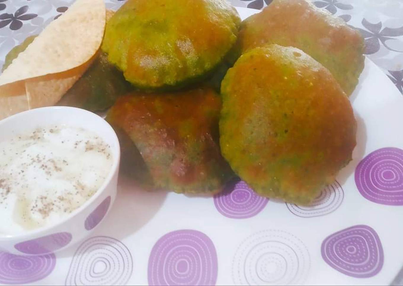 Healthy n tasty palak puri