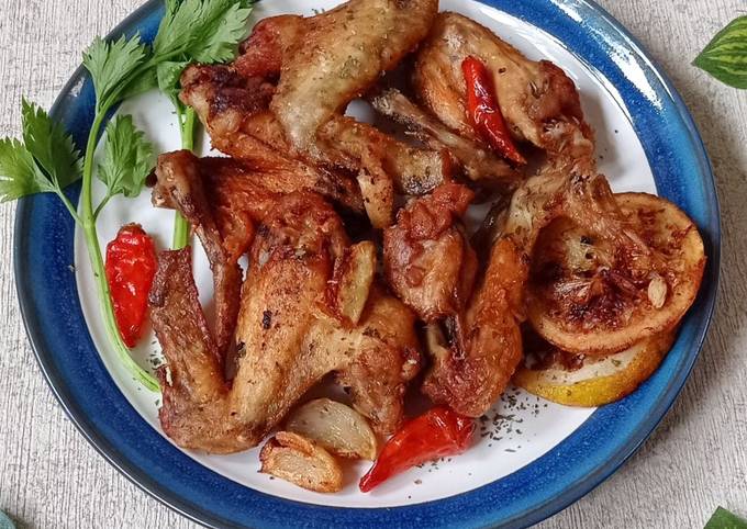 Langkah Mudah untuk Membuat Garlic Lemon Chicken Wing, Enak