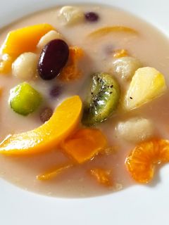 Trópusi tejszínes gyümölcsleves recept fotója