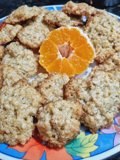 Una foto de GALLETITAS SALUDABLES DE AVENA Y MANDARINA ❤️