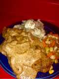 Cajun lemon pepper grilled strip steak w/ grilled onion 🍄 cream sauce and loaded 🥔 & seasoned veggie