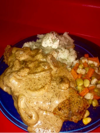 Easy Way Prepare Recipe Cajun lemon pepper grilled strip steak w/ grilled onion 🍄 cream sauce and loaded 🥔 &amp; seasoned veggie that is Can Pamper Your Tongue, Perfect}