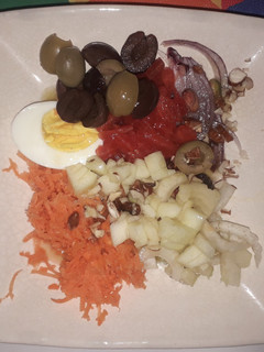 Una foto de Ensalada Frutihortícola con Vinagreta de Naranja