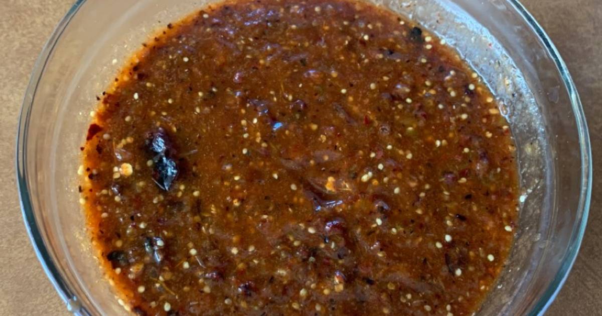 Salsa asada (chile guajillo, tomates y jitomates) Receta de Karola  Martinez- Cookpad
