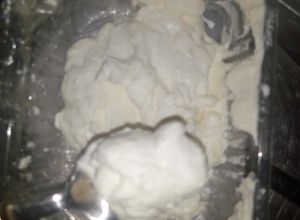 Una foto de Queso crema con leche en polvo prepare un litro