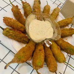 Peri bites A picture of Peri bites.