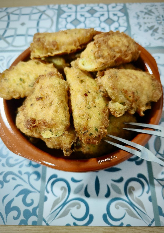Una foto de Buñuelos de bacalao