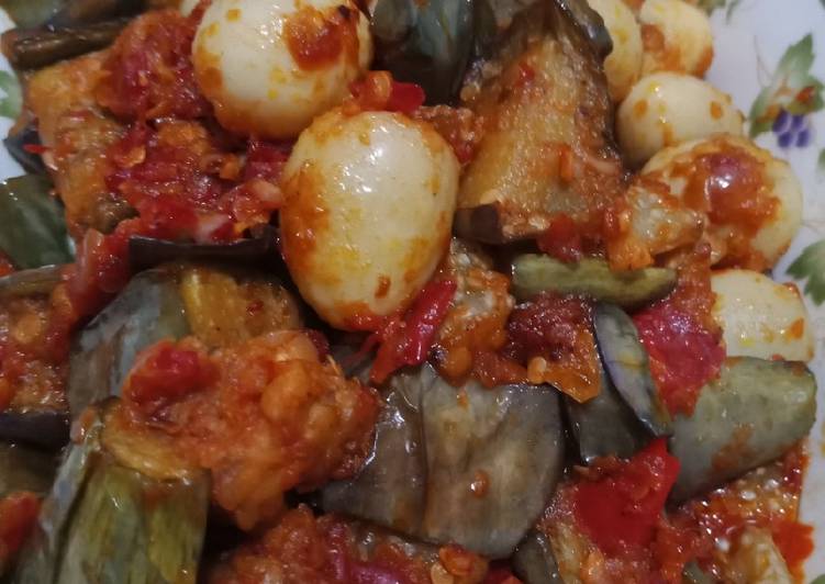 Terong balado mix telur puyuh dan tempe