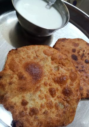 आलू कचौड़ी (Aloo kachori recipe in hindi) रेसिपी मुख्य फोटो