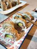 Sushi de salmón y palta 🥢