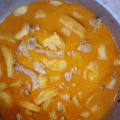A picture of Chicken and potatoes.