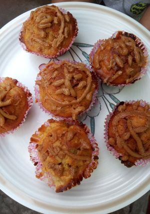 A picture of Apple and cinnamon muffins.