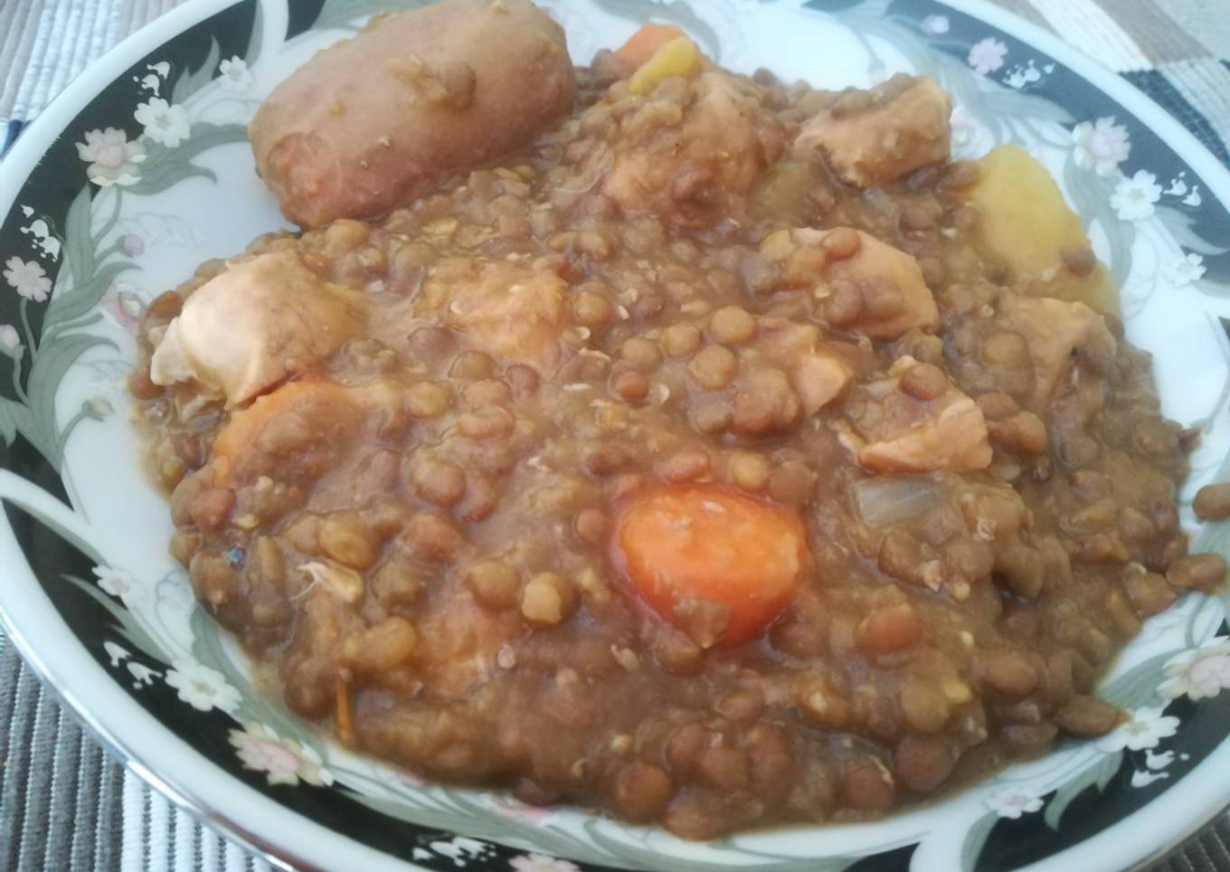 Lentejas con chorizo y pollo (tradicional y Newcook / GM)