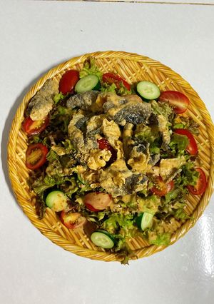 Hình của món Salad da cá.