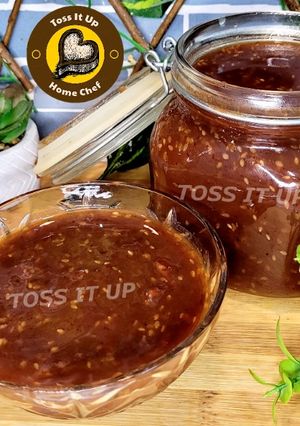 A picture of Pure Saal Chalne Wali Imli Khajur Ki Khatti Meethi Chutney Tamarind Dates Sauce.