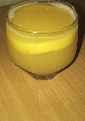 A picture of Orange and Ginger juice.