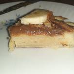 Hot cake Argentino con dulce de leche y banana