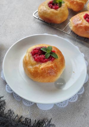 Foto resep Strawberry Tartlet Bread