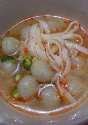 Foto resep Cilok kwetiau kuah