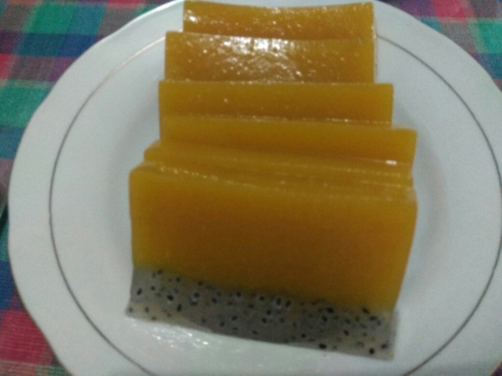 Anti Ribet, Membuat Puding Lapis Mangga Kweni dan Selasih Simpel