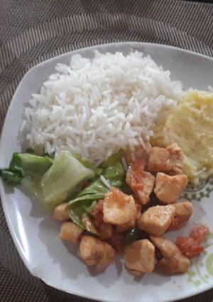 Una foto de Sofrito de pollo =)
