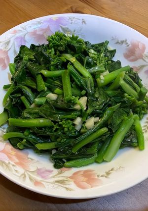炒芥藍心 的食譜成品照片