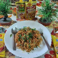 A picture of Maggi noodles mix vegetables Chinese Hakka noodles style.