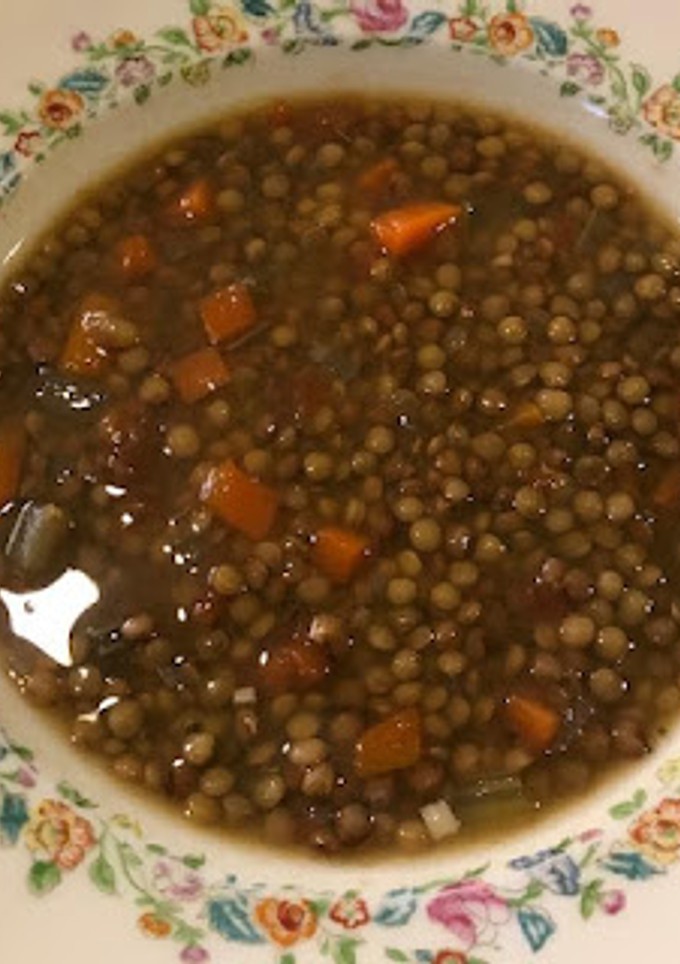 Una foto de Lentejas con salsa inglesa