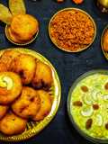 Sooji manda pitha