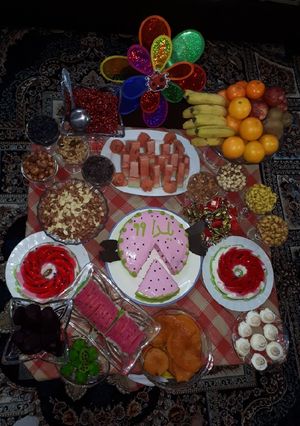 عکسی از دستور اینم میز یلدا ما