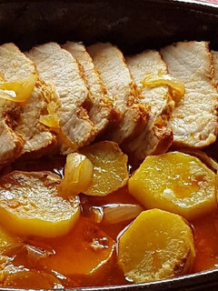 Una foto de Lomo de cerdo al horno con pimentón