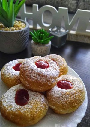 Pillekönnyű szalagos fánk 🍩 recept fotója