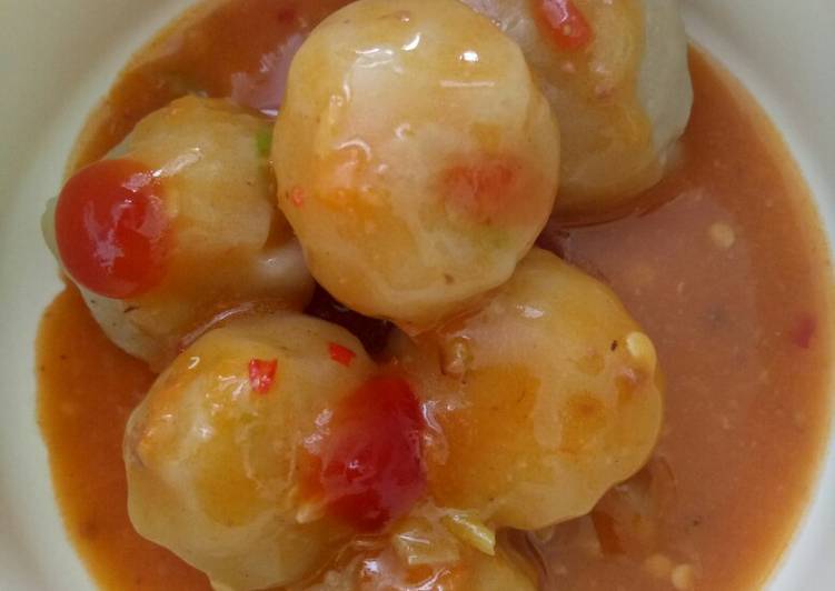 Recipe of Fall Cilok Saus Kacang Isi Keju dan Sosis
