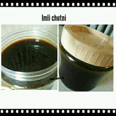 A picture of Imli ki meethi chutni.