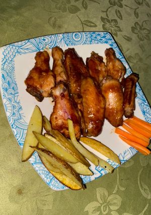 Una foto de ALITAS DE POLLO, al HORNO, sin FREÍR